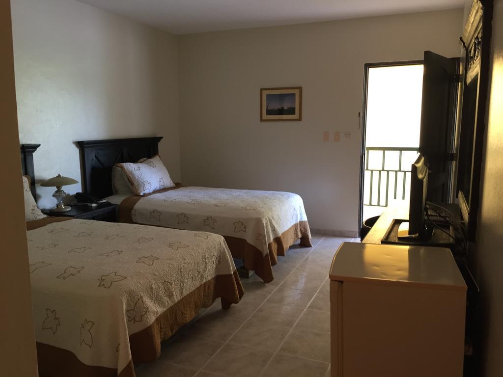 Hotel Las Caobas San Francisco de Macorís Extérieur photo