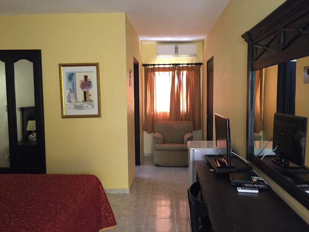 Hotel Las Caobas San Francisco de Macorís Extérieur photo